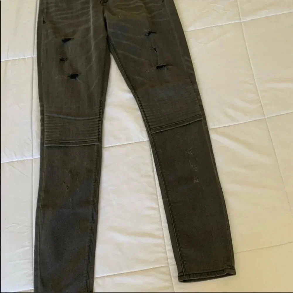 Express distressed skinny denim - Picture 3 of 4